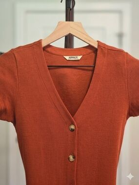 Asphalte Short Sleeve Button V-Neck Dress